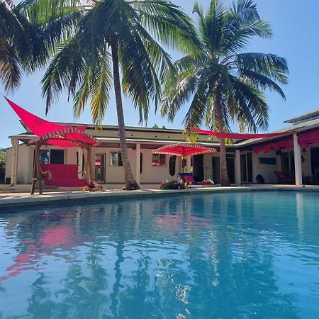 Villa Les Cocotiers Nosy-Be Exteriör bild